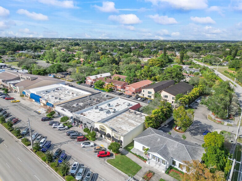 More Photos Of 9615-9619 W Sample Rd, Coral Springs Freestanding For Sale