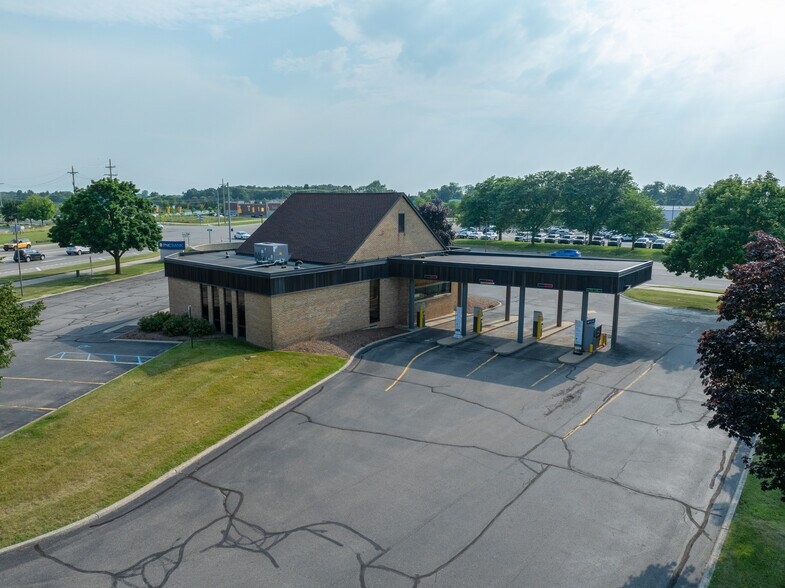 More Photos Of 7030 E Michigan Ave, Saline Bank For Sale