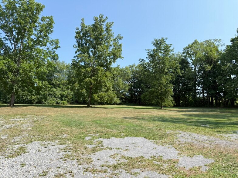 More Photos Of 7240-7286 Oswego Rd, Liverpool Restaurant For Sale