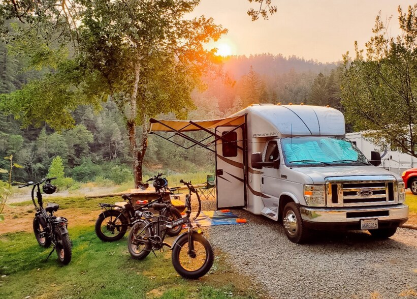 More Photos Of 455 Boy Scout Rd, Myers Flat Trailer Camper Park For Sale