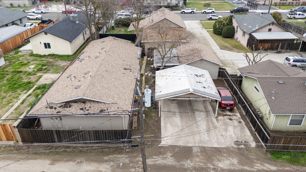 More Photos Of 150 N Acacia Ave, Ripon Multifamily For Sale