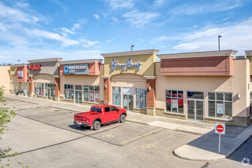 More Photos Of 3700 Mayor Magarth Dr S, Lethbridge Unknown For Lease