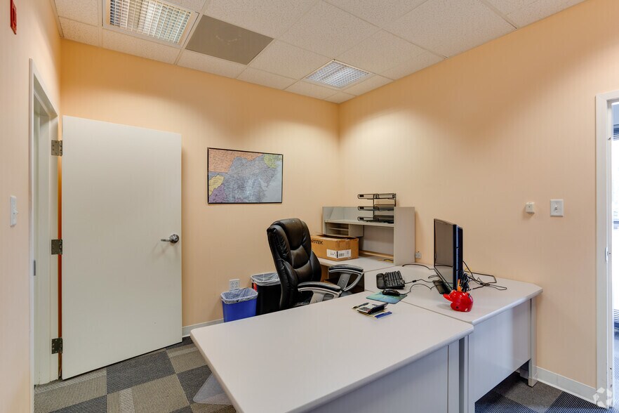 More Photos Of 4801-4839 Limestone Rd, Wilmington Unknown For Sale