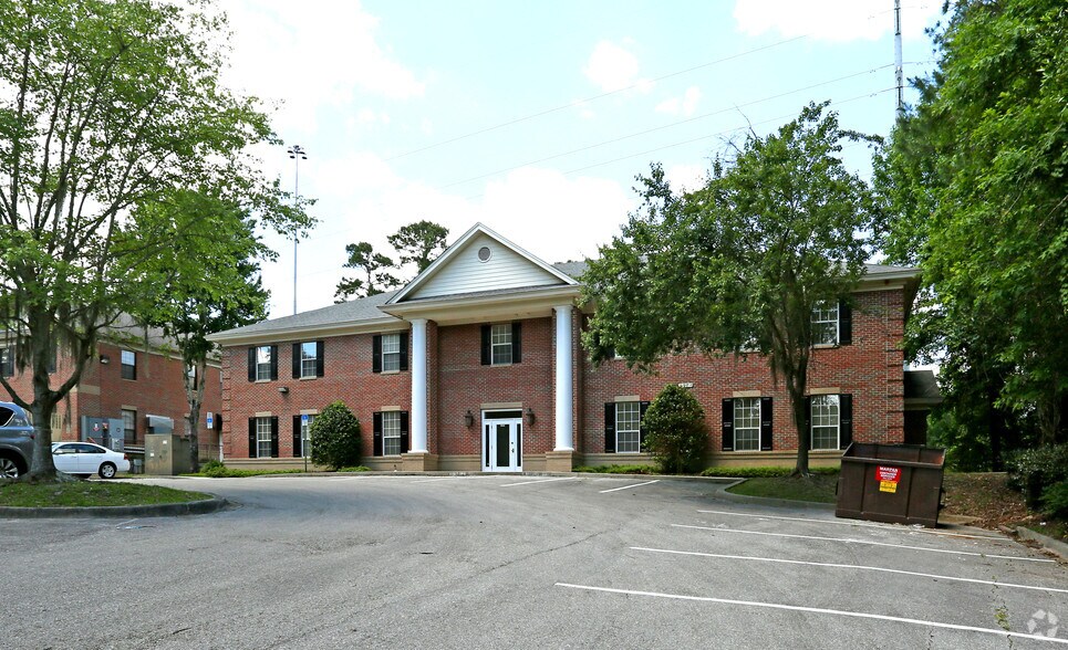 More Photos Of 1974 Commonwealth Ln, Tallahassee Office Residential For Sale