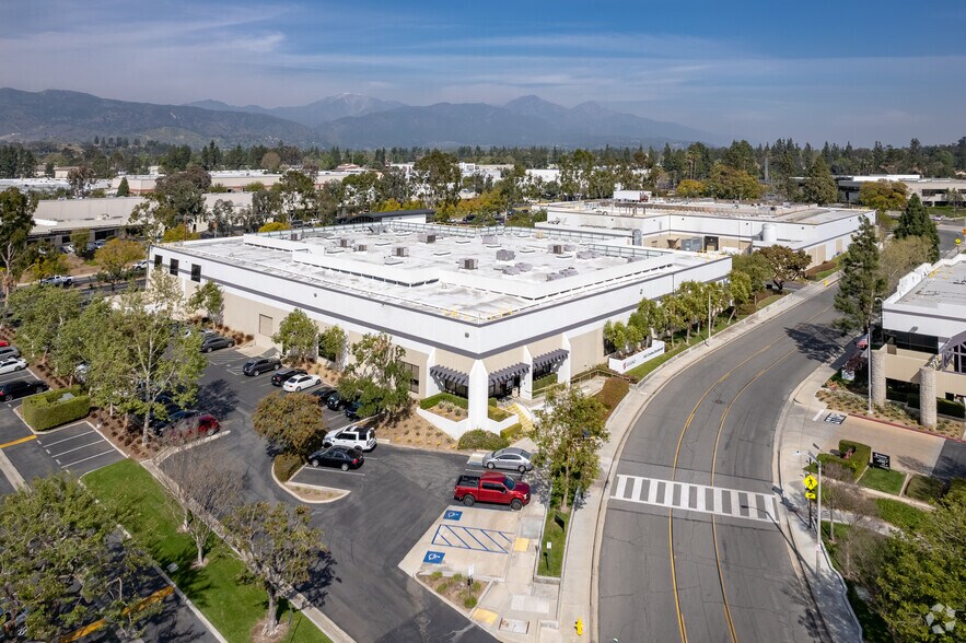 More Photos Of 542 W Covina Blvd, San Dimas Manufacturing For Lease