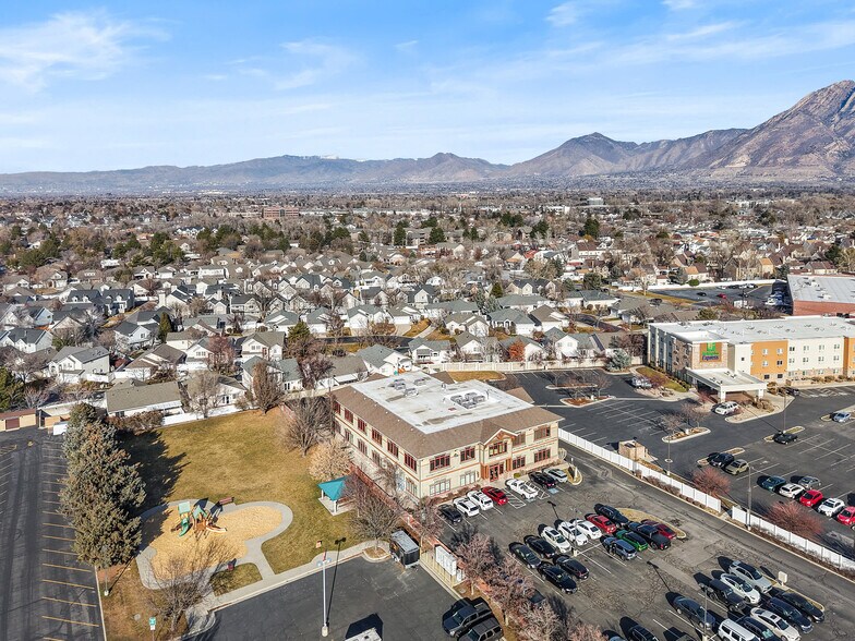 More Photos Of 623 E Fort Union Blvd, Midvale Medical For Sale