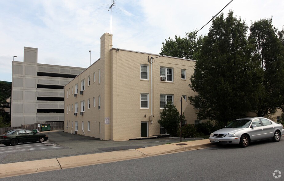 More Photos Of , Gaithersburg Multifamily For Sale