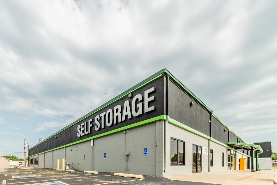 More Photos Of 708 W Kenosha St, Broken Arrow Self Storage For Sale