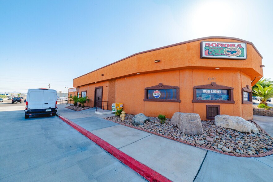 More Photos Of 1601 Industrial Blvd, Lake Havasu City Restaurant For Sale