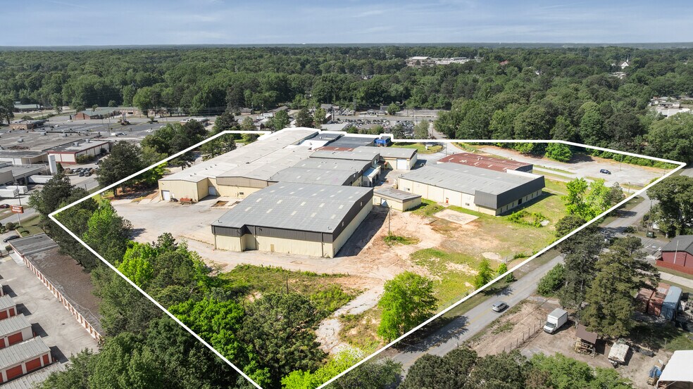 More Photos Of 5286 Circle Dr, Lake City Warehouse For Sale