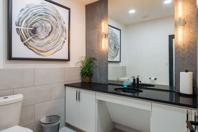 More Photos Of 8900 Business Park Dr, Austin Office For Sale