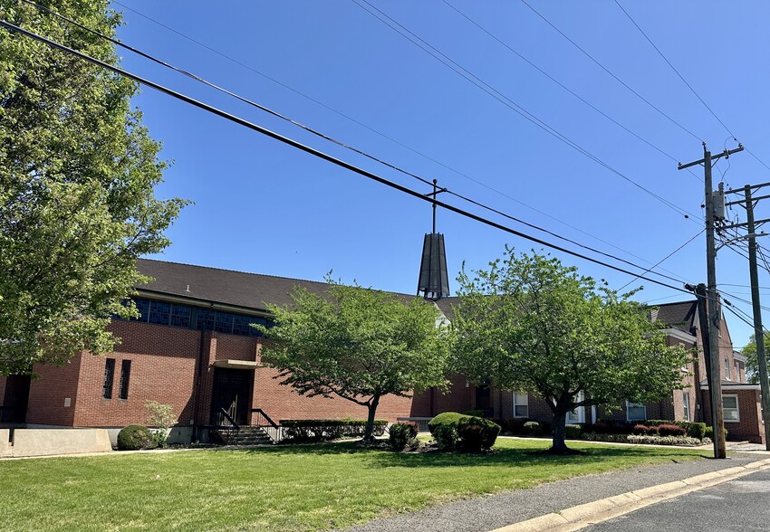 More Photos Of 3803 4th St, Brooklyn Religious Facility For Sale