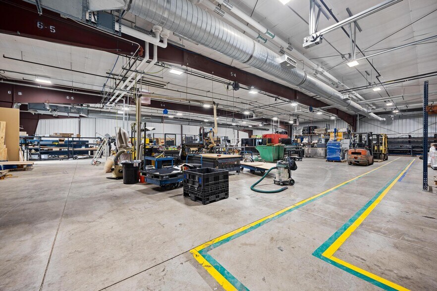 More Photos Of 6533 N Galena Rd, Peoria Industrial For Sale