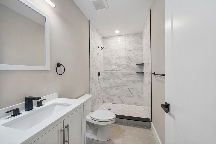 More Photos Of 1934 W Diamond St, Philadelphia Apartments For Sale