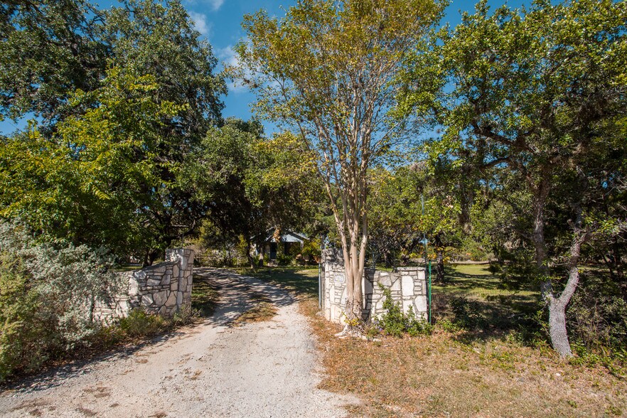 More Photos Of 7087 Dietz Elkhorn Rd, Boerne Land For Sale