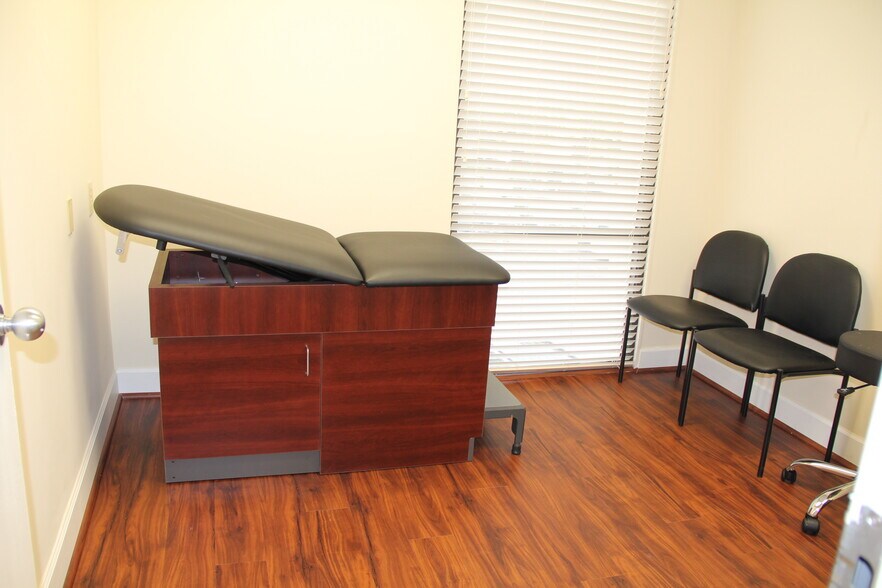 More Photos Of 13801 Bruce B Downs Blvd, Tampa Medical For Lease