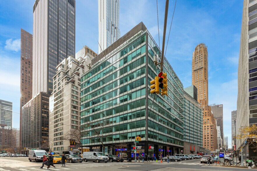 Primary Photo Of 830 Third Ave, New York Office For Lease