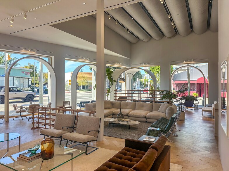 More Photos Of 308-314 N Robertson Blvd, West Hollywood Storefront For Lease