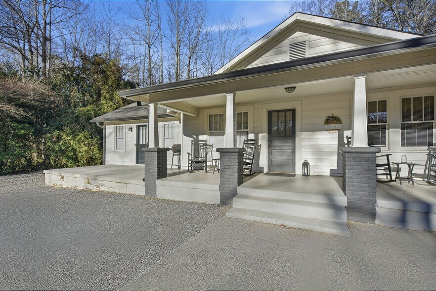 More Photos Of 1374 Dawsonville Hwy, Dahlonega Multifamily For Sale