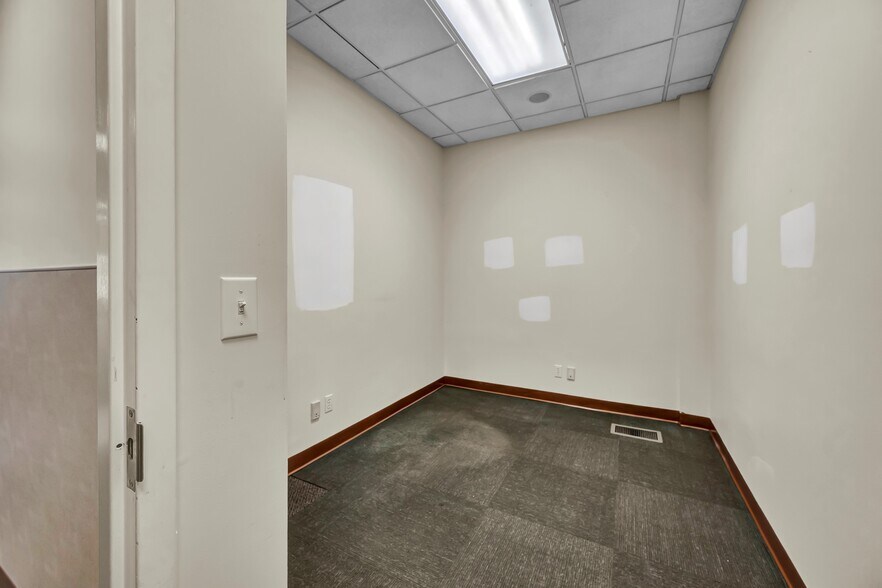 More Photos Of 48 Route 6, Yorktown Heights Medical For Sale