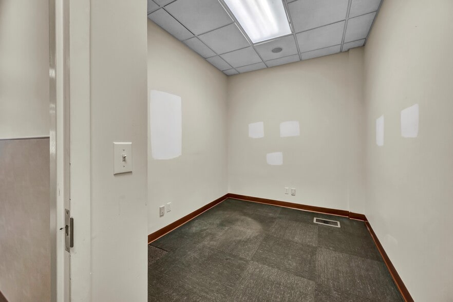 More Photos Of 48 Route 6, Yorktown Heights Medical For Sale