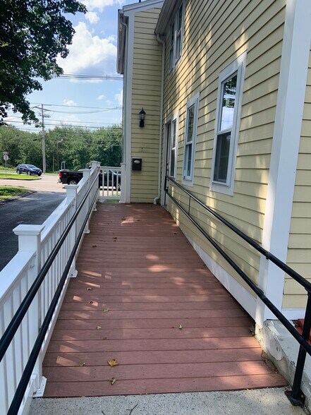 More Photos Of 71 E Main St, Westborough Storefront Retail Office For Lease