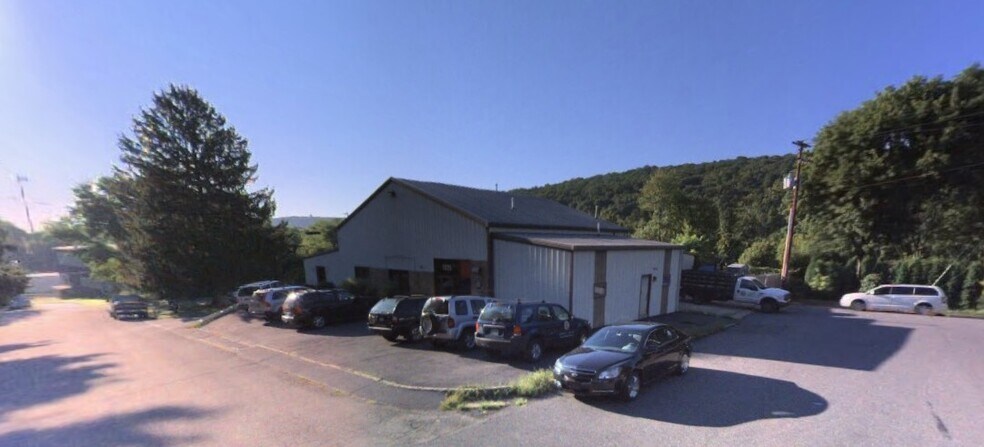 More Photos Of 1325 Clay St, Bethlehem Light Manufacturing For Sale