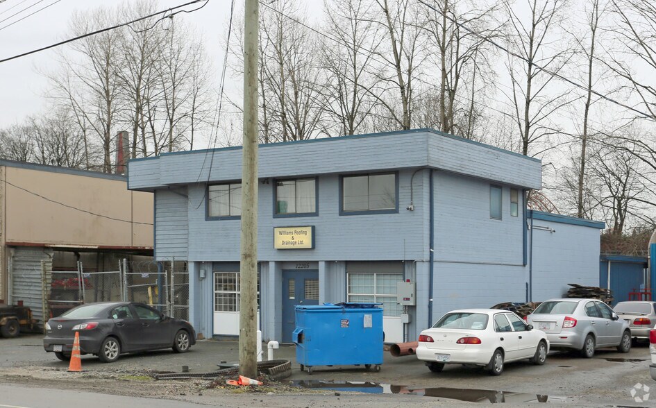 More Photos Of 12205 116th Ave, Surrey Service For Sale