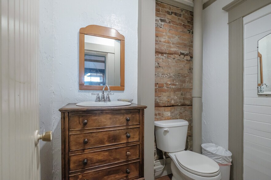 More Photos Of 354 & 402 N Main St, Brownsville Storefront Retail Residential For Sale