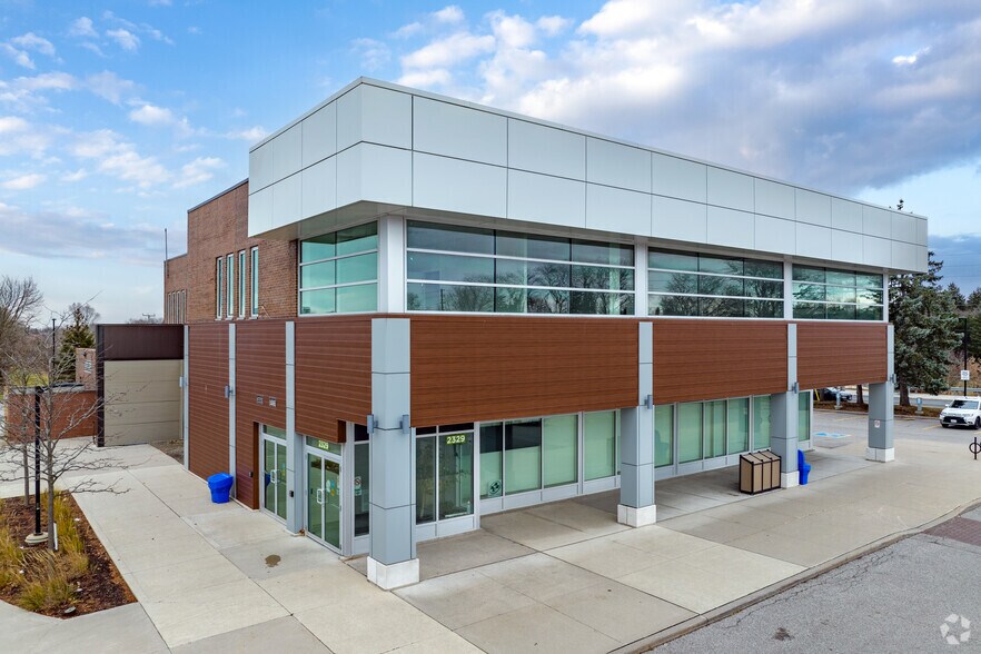Primary Photo Of 2329-2331 Brimley Rd, Toronto Freestanding For Lease
