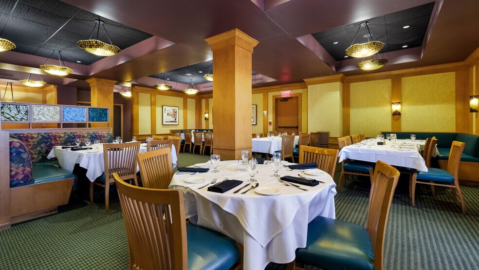 More Photos Of 1373 Easton Rd, Warrington Restaurant For Sale