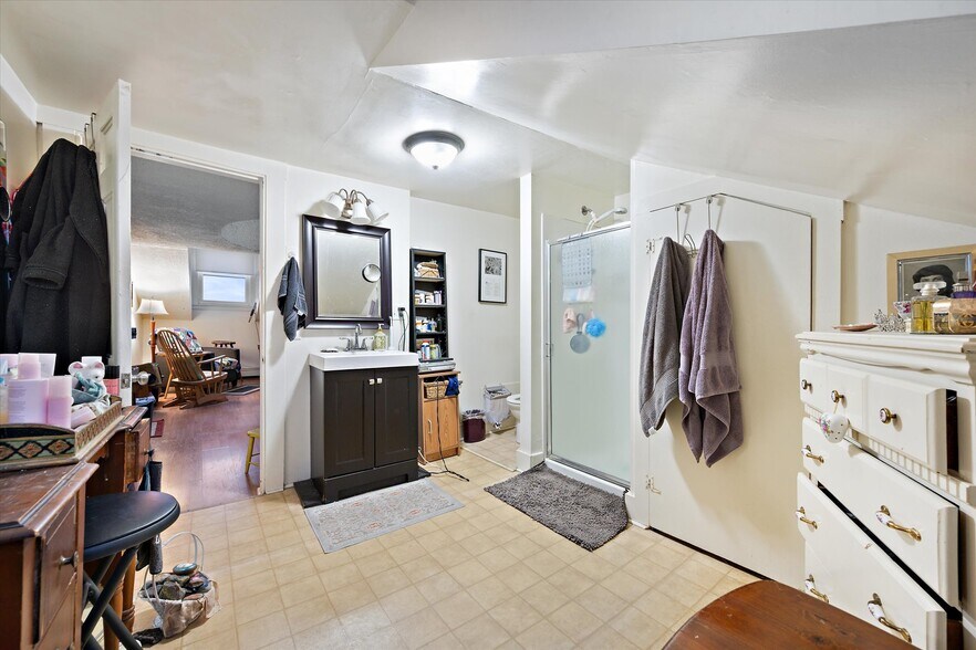 More Photos Of 72 3rd St, Bangor Apartments For Sale