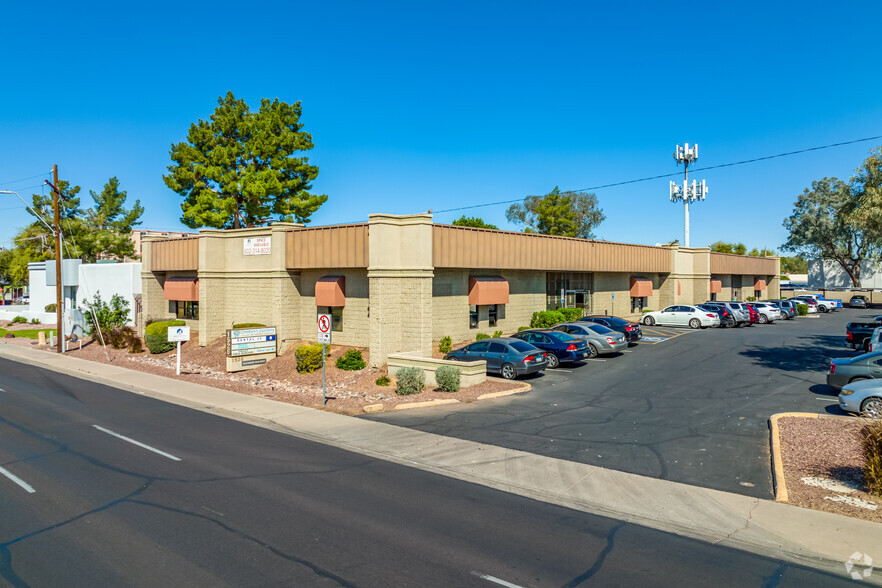 Primary Photo Of 1526 W Glendale Ave, Phoenix Medical For Lease