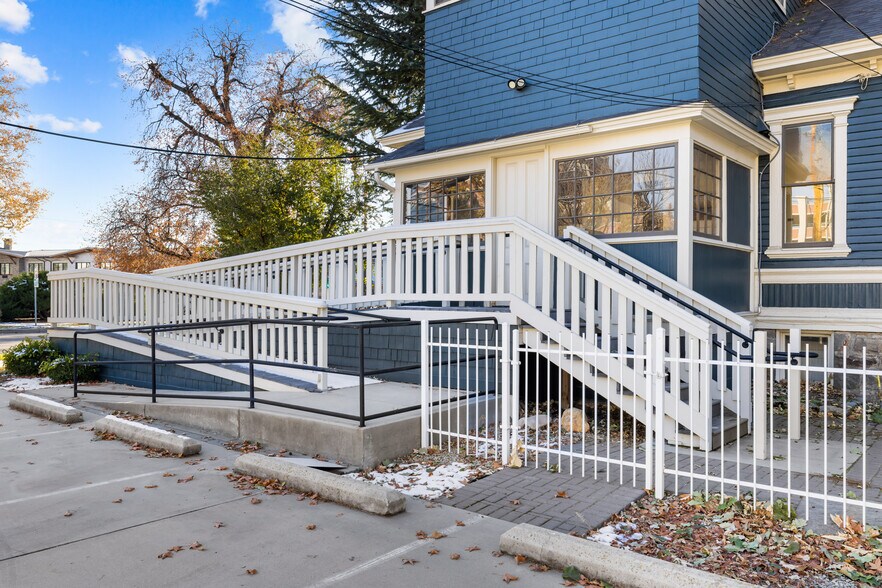 More Photos Of 100 W Main St, Boise Office Residential For Lease