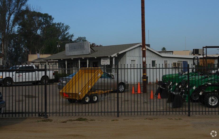 More Photos Of 2366 Main St, Ramona Office For Sale