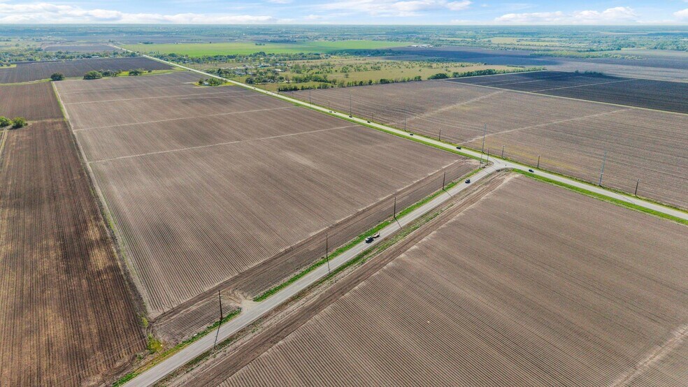 More Photos Of 7639 7639 FM 2977, Needville Land For Sale