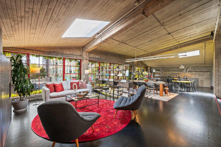 More Photos Of 266-270 14th St, San Francisco Warehouse For Sale