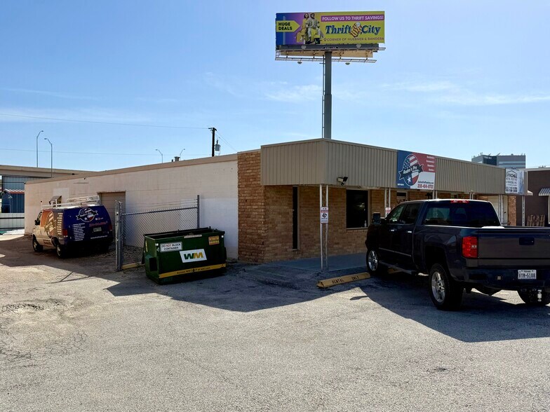 Primary Photo Of 5720-5722 Mobud St, San Antonio Warehouse For Lease