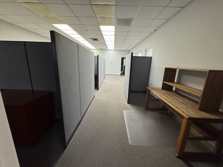 More Photos Of 506 E Main St, Santa Paula Loft Creative Space For Lease