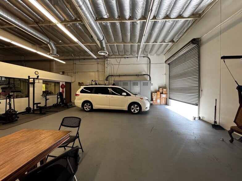 More Photos Of 13611 12th St, Chino Warehouse For Sale