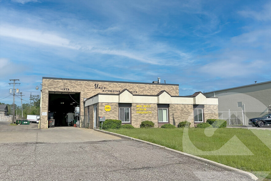 Primary Photo Of 11975 Globe St, Livonia Warehouse For Sale