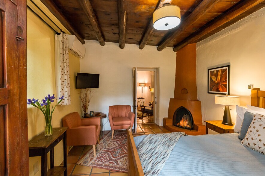 More Photos Of 342 East Buena Vista, Santa Fe Hospitality For Sale