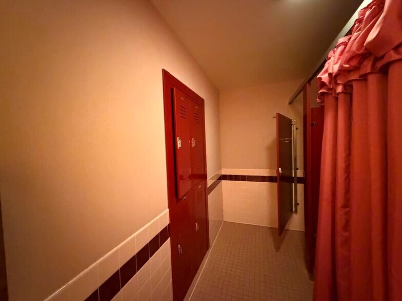 More Photos Of 900 McLean Rd, Cortland Office For Sale