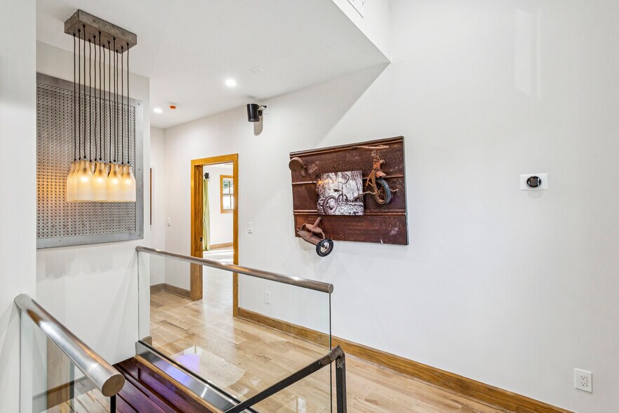 More Photos Of 692 Kirkwood Ave SE, Atlanta Storefront Retail Residential For Sale