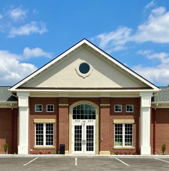 More Photos Of 8250 Kenwood Rd, Cincinnati Unknown For Lease