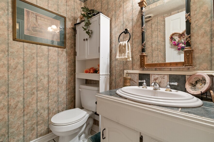 More Photos Of 750 N US Highway 287, Palestine Multifamily For Sale