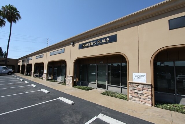 More Photos Of 1721-1759 Claudina Way, Anaheim Warehouse For Lease