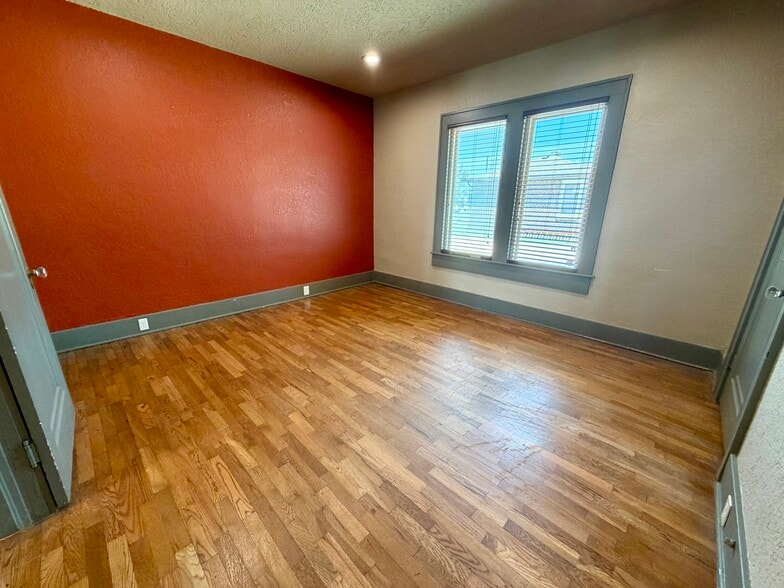 More Photos Of 619 Fayetteville Rd, Van Buren Medical For Lease