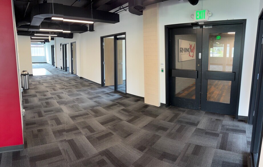 More Photos Of 464 12th Ave, Seattle Office For Lease