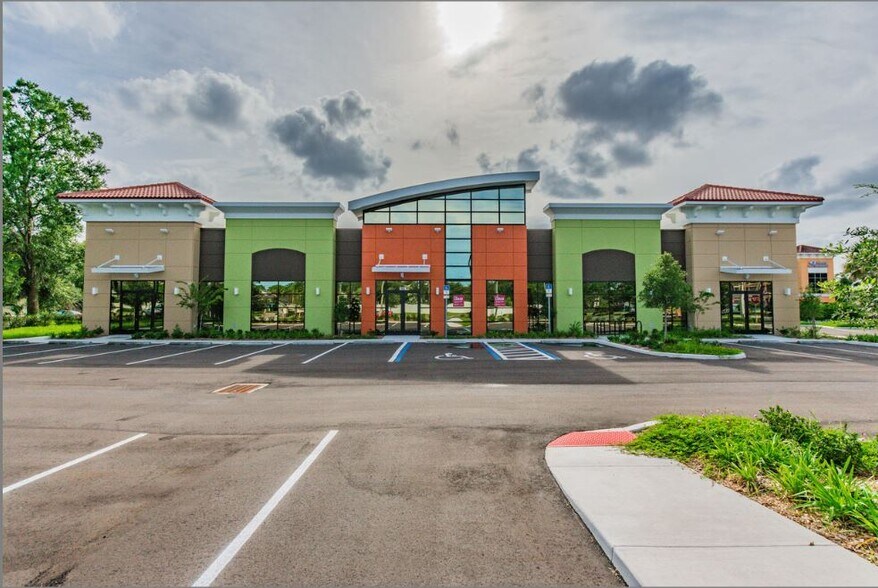 Primary Photo Of 100 N Dean Rd, Orlando Unknown For Lease